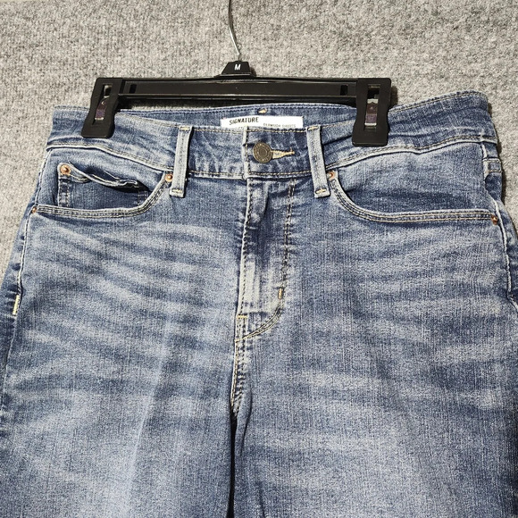 Signature livi Strauss women's bermuda jean shorts size 6 blue - Picture 2 of 8